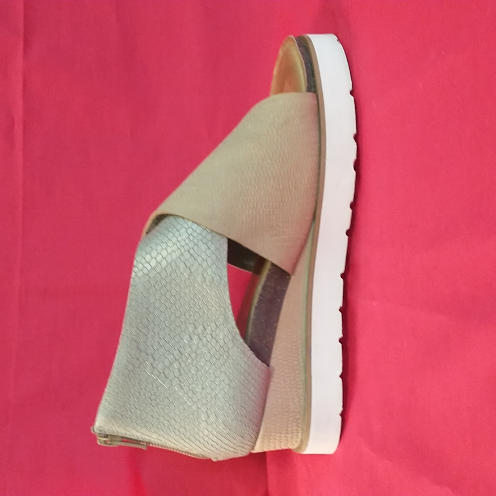 Diba True "Gang Way" Leather Sandals - Picture 4 of 15